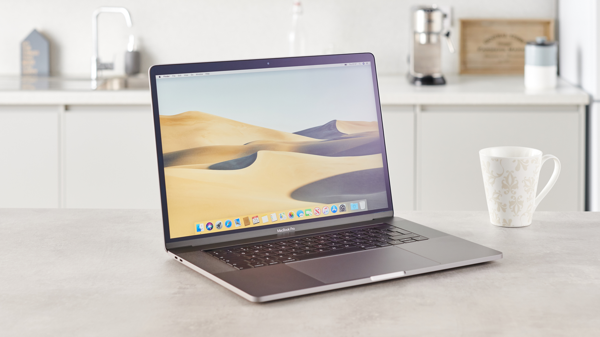 Which apple macbook to buy